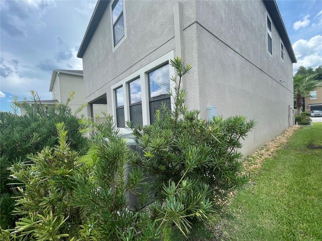 1596 LUDINGTON AVENUE, Wesley Chapel, FL 33543