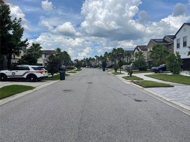 1596 LUDINGTON AVENUE, Wesley Chapel, FL 33543