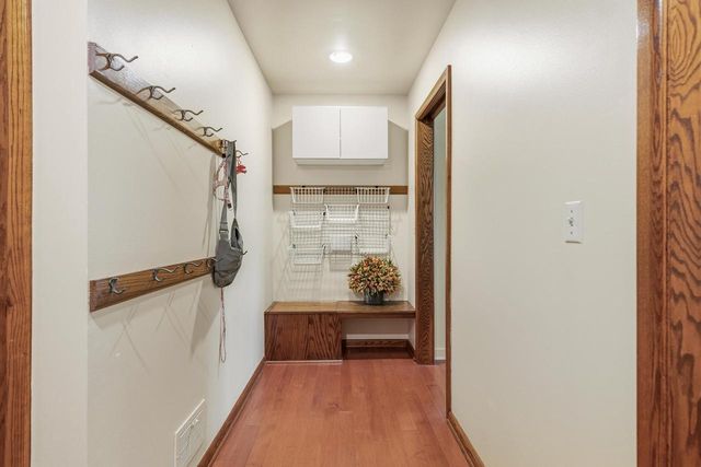 921 W Green Tree ROAD, River Hills, WI 53217