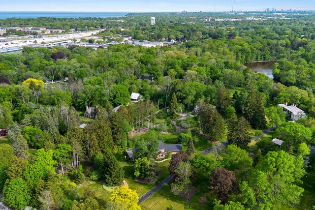 921 W Green Tree ROAD, River Hills, WI 53217