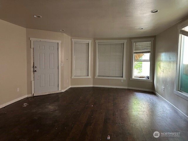 1220 Yakima Avenue, Tacoma, WA 98405