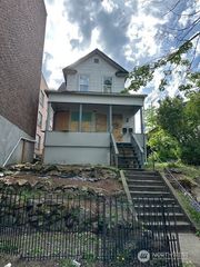 1220 Yakima Avenue, Tacoma, WA 98405