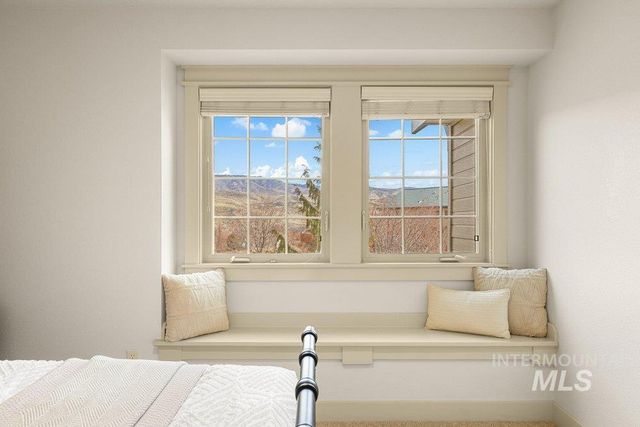 12803 N Schicks Ridge Road, Boise, ID 83714