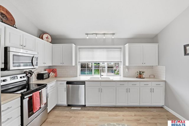 4305 N 173 Street, Omaha, NE 68116