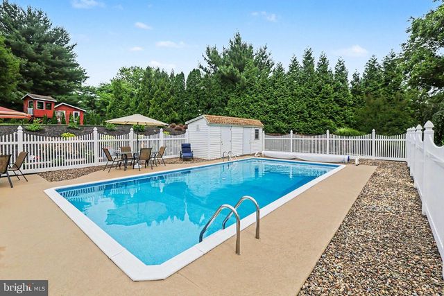 535 BIG SPRING RD, New Cumberland, PA 17070