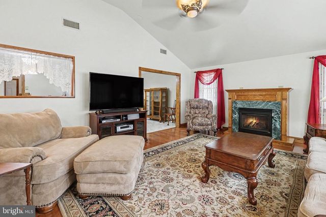 535 BIG SPRING RD, New Cumberland, PA 17070