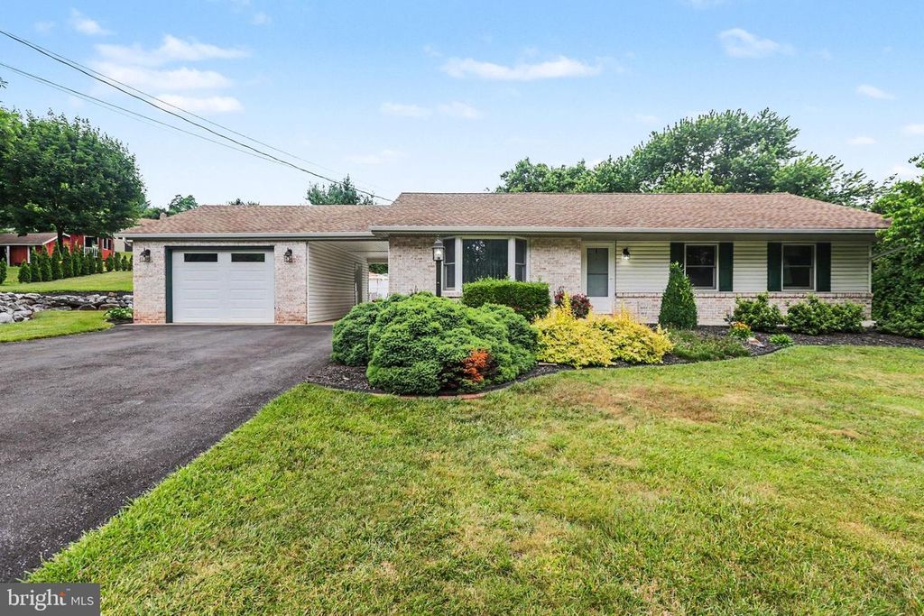 535 BIG SPRING RD, New Cumberland, PA 17070
