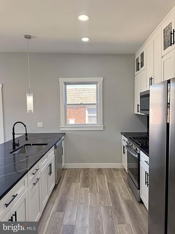 526 WARTMAN ST, Philadelphia, PA 19128