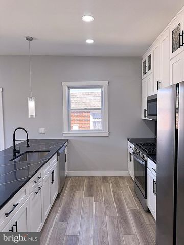 526 WARTMAN ST, Philadelphia, PA 19128