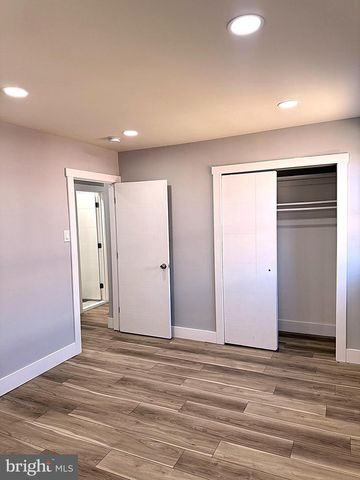 526 WARTMAN ST, Philadelphia, PA 19128