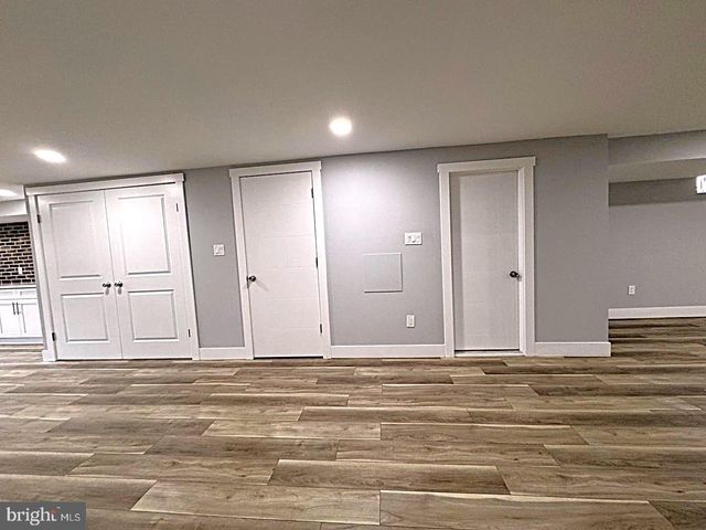 526 WARTMAN ST, Philadelphia, PA 19128