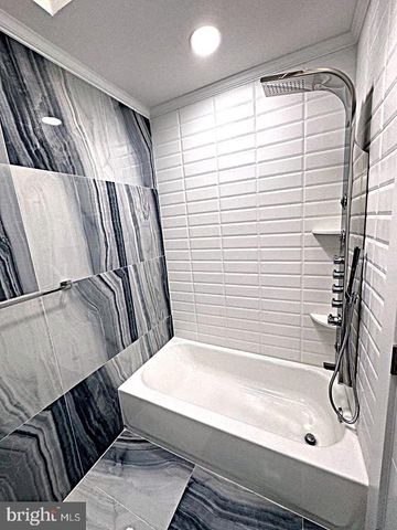 526 WARTMAN ST, Philadelphia, PA 19128