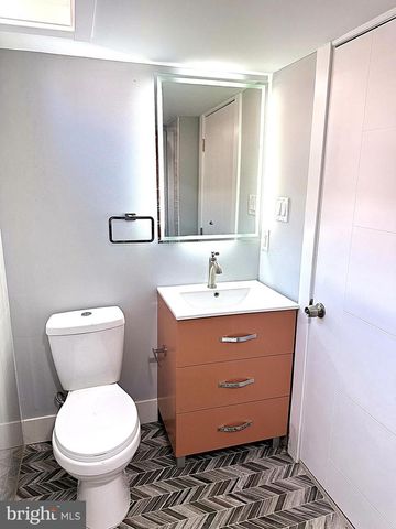 526 WARTMAN ST, Philadelphia, PA 19128