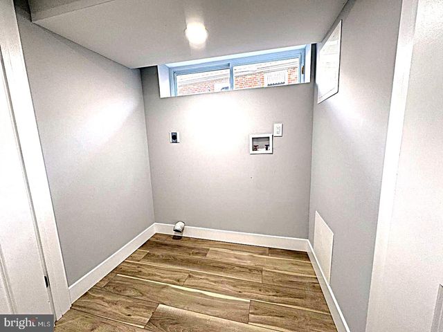 526 WARTMAN ST, Philadelphia, PA 19128