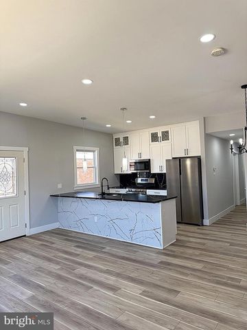 526 WARTMAN ST, Philadelphia, PA 19128