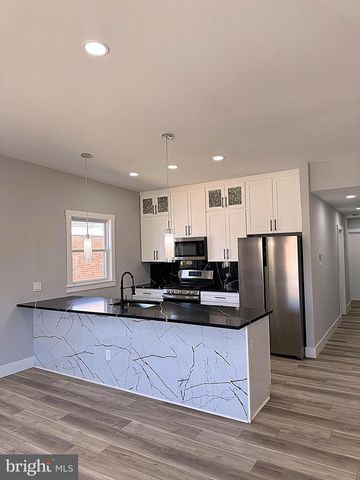 526 WARTMAN ST, Philadelphia, PA 19128