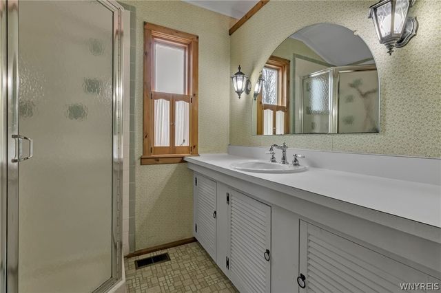 13 Pamela Drive, Cheektowaga, NY 14043