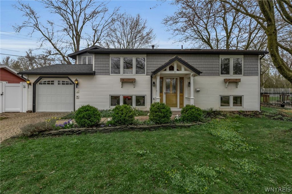 13 Pamela Drive, Cheektowaga, NY 14043