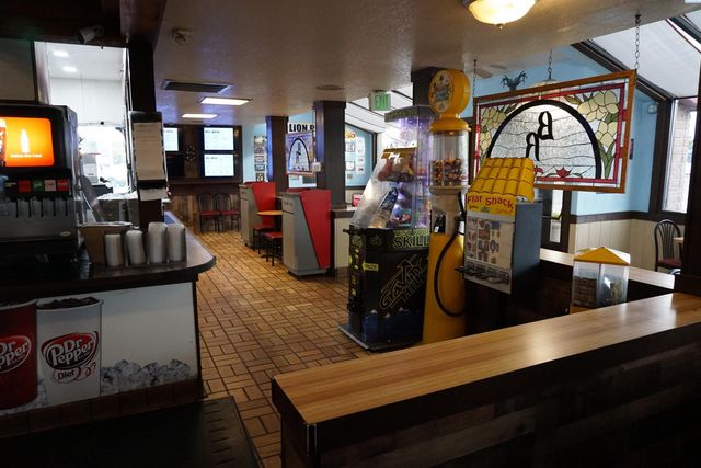 808 W Vineyard Dr., Kennewick, WA 99336