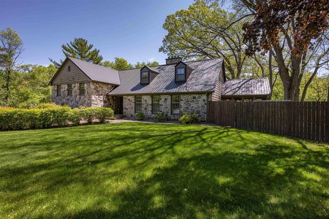 200 Windy Hill Road, Wisconsin Dells, WI 53965