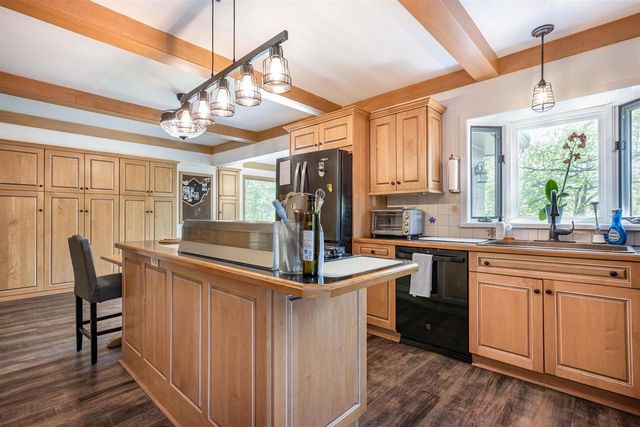 200 Windy Hill Road, Wisconsin Dells, WI 53965