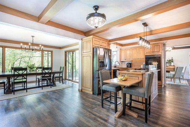 200 Windy Hill Road, Wisconsin Dells, WI 53965