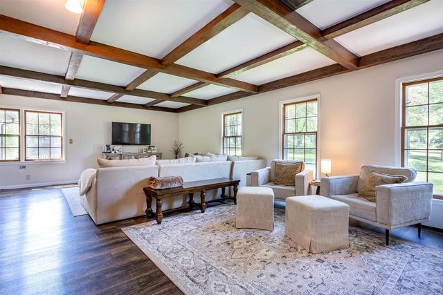 200 Windy Hill Road, Wisconsin Dells, WI 53965