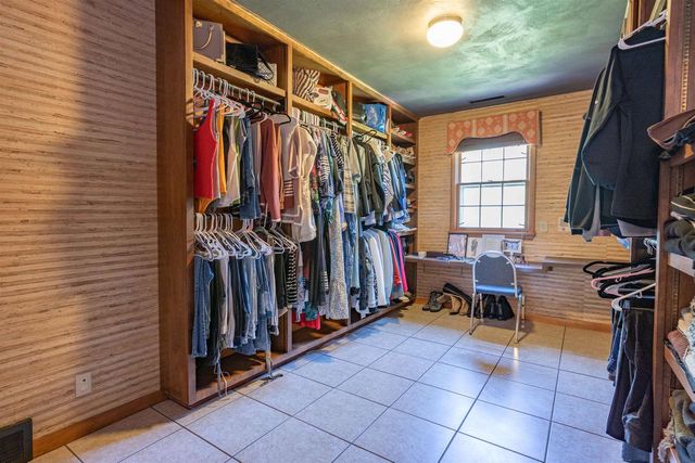 200 Windy Hill Road, Wisconsin Dells, WI 53965