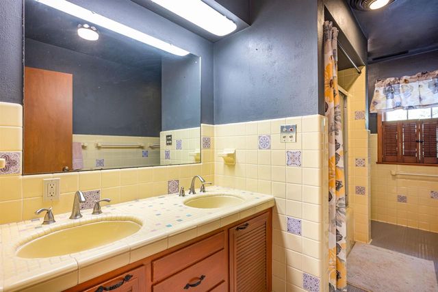 200 Windy Hill Road, Wisconsin Dells, WI 53965