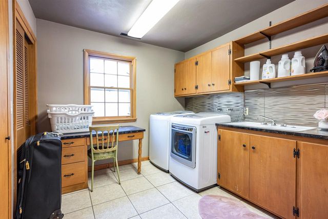 200 Windy Hill Road, Wisconsin Dells, WI 53965