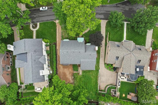 214 Topton Way, Clayton, MO 63105
