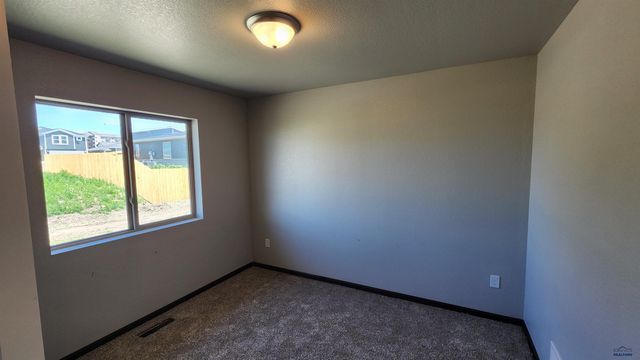 456 YELNER DR, Box Elder, SD 57719