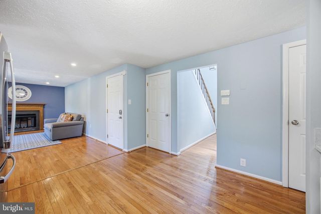 19716 MIDAS CT, Gaithersburg, MD 20879