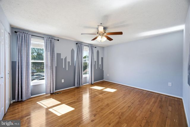 19716 MIDAS CT, Gaithersburg, MD 20879