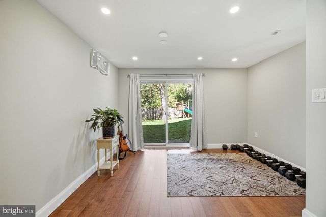 19716 MIDAS CT, Gaithersburg, MD 20879
