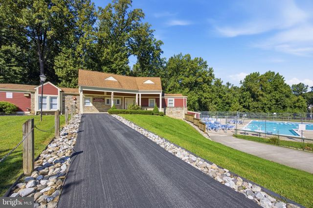 19716 MIDAS CT, Gaithersburg, MD 20879