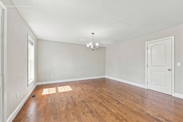 774 Hicks St, Fall River, MA 02724