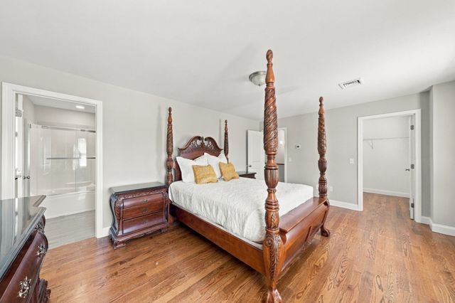 774 Hicks St, Fall River, MA 02724