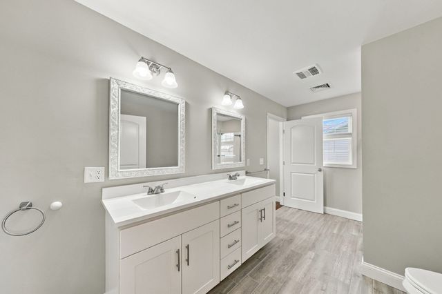 774 Hicks St, Fall River, MA 02724