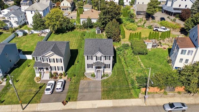 774 Hicks St, Fall River, MA 02724