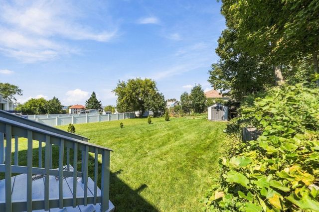 774 Hicks St, Fall River, MA 02724