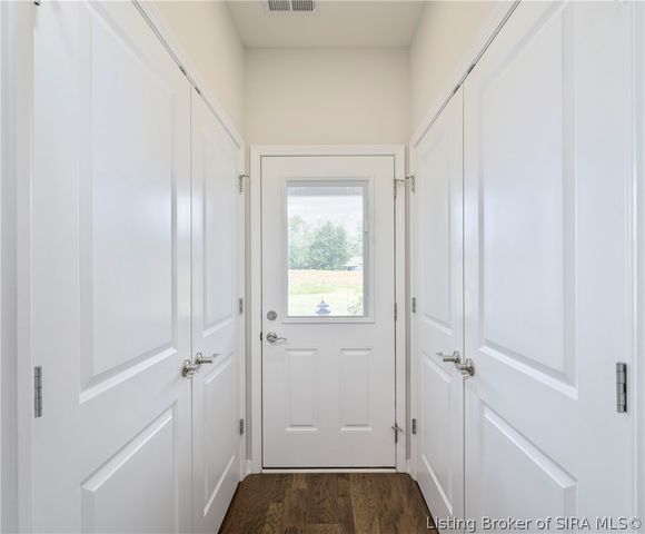 3219 Blackiston Boulevard, New Albany, IN 47150