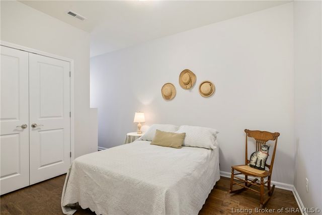 3219 Blackiston Boulevard, New Albany, IN 47150