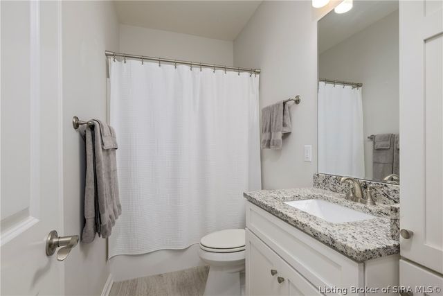 3219 Blackiston Boulevard, New Albany, IN 47150