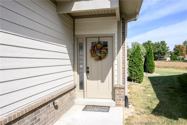 3219 Blackiston Boulevard, New Albany, IN 47150