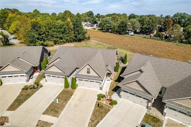 3219 Blackiston Boulevard, New Albany, IN 47150