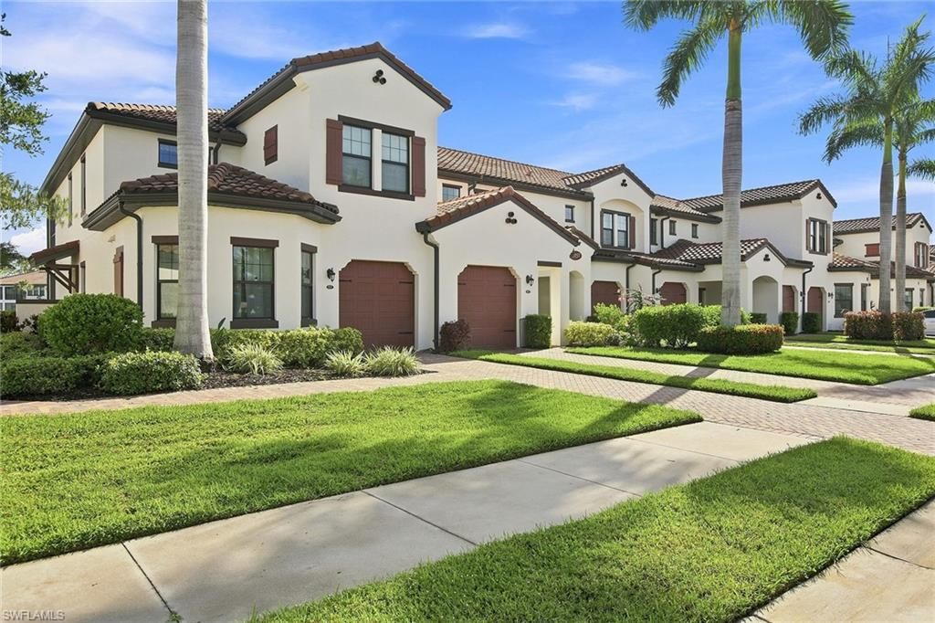 15157 Palmer Lake CIR 202, NAPLES, FL 34109 — exterior