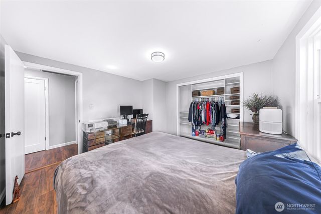 208 9th Street, Lynden, WA 98264