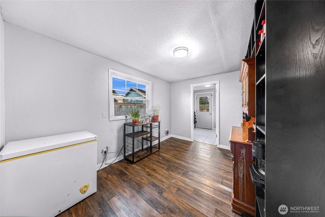 208 9th Street, Lynden, WA 98264