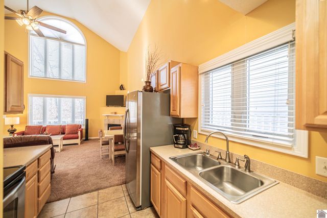 311 Bayside Drive, Grand Rivers, KY 42045